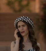 Emily_in_Paris_S02E02_WEBRip_x264-ION10_0605.jpg