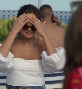 Emily_in_Paris_S02E02_WEBRip_x264-ION10_1061.jpg