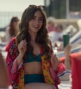 Emily_in_Paris_S02E02_WEBRip_x264-ION10_1138.jpg