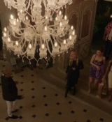 Emily_in_Paris_S02E02_WEBRip_x264-ION10_1366.jpg
