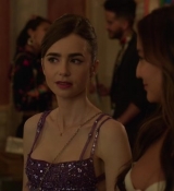 Emily_in_Paris_S02E02_WEBRip_x264-ION10_1419.jpg
