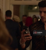 Emily_in_Paris_S02E02_WEBRip_x264-ION10_1468.jpg