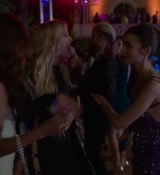 Emily_in_Paris_S02E02_WEBRip_x264-ION10_1628.jpg