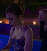 Emily_in_Paris_S02E02_WEBRip_x264-ION10_1661.jpg