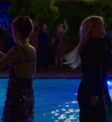 Emily_in_Paris_S02E02_WEBRip_x264-ION10_1662.jpg