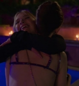 Emily_in_Paris_S02E02_WEBRip_x264-ION10_1744.jpg