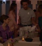 Emily_in_Paris_S02E02_WEBRip_x264-ION10_1794.jpg