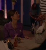 Emily_in_Paris_S02E02_WEBRip_x264-ION10_1805.jpg