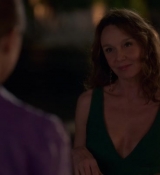 Emily_in_Paris_S02E02_WEBRip_x264-ION10_2008.jpg