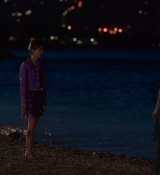 Emily_in_Paris_S02E02_WEBRip_x264-ION10_2019.jpg