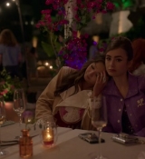 Emily_in_Paris_S02E02_WEBRip_x264-ION10_2158.jpg