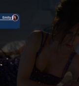 Emily_in_Paris_S02E02_WEBRip_x264-ION10_2192.jpg
