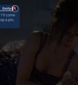Emily_in_Paris_S02E02_WEBRip_x264-ION10_2198.jpg