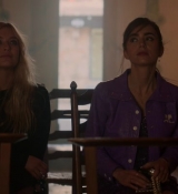 Emily_in_Paris_S02E02_WEBRip_x264-ION10_2250.jpg