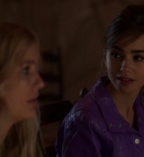 Emily_in_Paris_S02E02_WEBRip_x264-ION10_2330.jpg