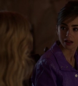 Emily_in_Paris_S02E02_WEBRip_x264-ION10_2346.jpg