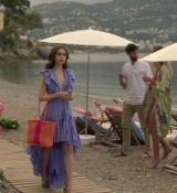 Emily_in_Paris_S02E02_WEBRip_x264-ION10_2384.jpg