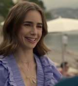 Emily_in_Paris_S02E02_WEBRip_x264-ION10_2492.jpg