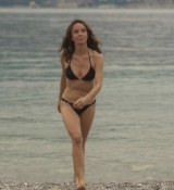 Emily_in_Paris_S02E02_WEBRip_x264-ION10_2526.jpg