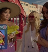 Emily_in_Paris_S02E02_WEBRip_x264-ION10_2597.jpg