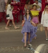 Emily_in_Paris_S02E02_WEBRip_x264-ION10_2619.jpg