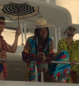 Emily_in_Paris_S02E02_WEBRip_x264-ION10_2631.jpg