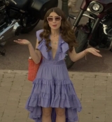 Emily_in_Paris_S02E02_WEBRip_x264-ION10_2659.jpg