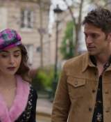 Emily_in_Paris_S02E03_WEBRip_x264-ION10_0242.jpg