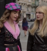 Emily_in_Paris_S02E03_WEBRip_x264-ION10_0970.jpg