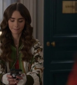 Emily_in_Paris_S02E03_WEBRip_x264-ION10_1188.jpg