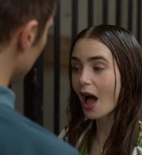 Emily_in_Paris_S02E03_WEBRip_x264-ION10_1618.jpg