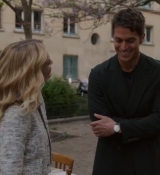 Emily_in_Paris_S02E03_WEBRip_x264-ION10_2078.jpg
