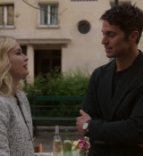 Emily_in_Paris_S02E03_WEBRip_x264-ION10_2096.jpg