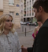 Emily_in_Paris_S02E03_WEBRip_x264-ION10_2123.jpg