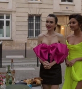 Emily_in_Paris_S02E03_WEBRip_x264-ION10_2147.jpg