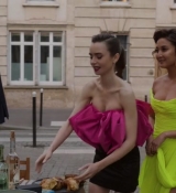Emily_in_Paris_S02E03_WEBRip_x264-ION10_2153.jpg