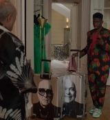 Emily_in_Paris_S02E03_WEBRip_x264-ION10_2187.jpg