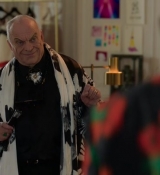 Emily_in_Paris_S02E03_WEBRip_x264-ION10_2243.jpg