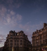 Emily_in_Paris_S02E03_WEBRip_x264-ION10_2279.jpg