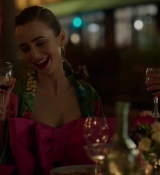 Emily_in_Paris_S02E03_WEBRip_x264-ION10_2315.jpg