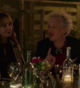Emily_in_Paris_S02E03_WEBRip_x264-ION10_2322.jpg
