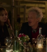 Emily_in_Paris_S02E03_WEBRip_x264-ION10_2323.jpg