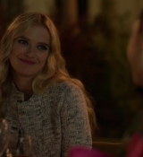 Emily_in_Paris_S02E03_WEBRip_x264-ION10_2346.jpg
