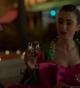 Emily_in_Paris_S02E03_WEBRip_x264-ION10_2500.jpg