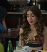 Emily_in_Paris_S02E04_WEBRip_x264-ION10_0089.jpg