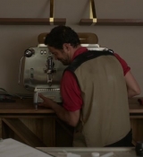 Emily_in_Paris_S02E04_WEBRip_x264-ION10_0126.jpg