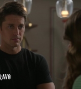 Emily_in_Paris_S02E04_WEBRip_x264-ION10_0159.jpg