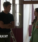 Emily_in_Paris_S02E04_WEBRip_x264-ION10_0171.jpg