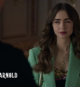 Emily_in_Paris_S02E04_WEBRip_x264-ION10_0182.jpg