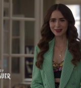 Emily_in_Paris_S02E04_WEBRip_x264-ION10_0319.jpg